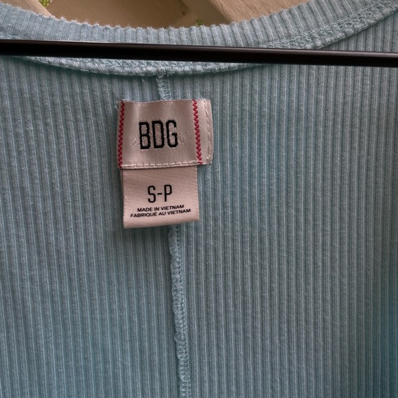 UO Ribbed Tank Tops (2) - Picture 4 of 6